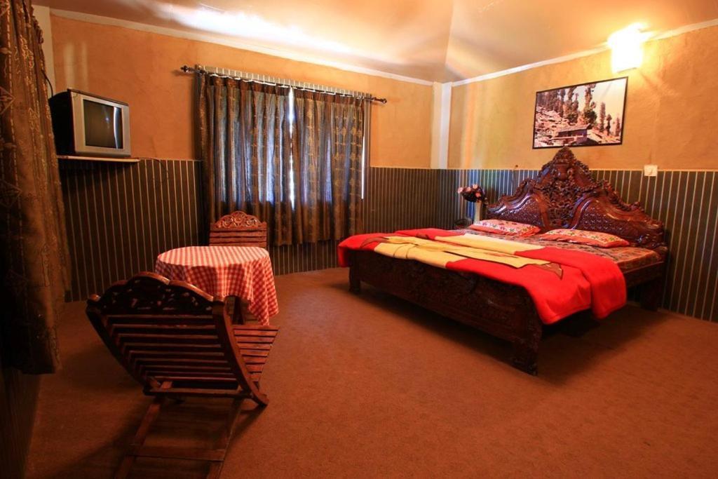 Oyo 43476 Vatika Resort شيملا المظهر الخارجي الصورة